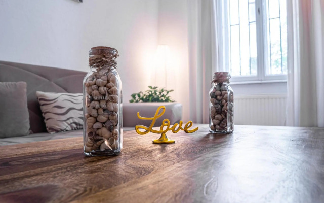 Chic Apartment- Suitable for Longstays in Lockdown