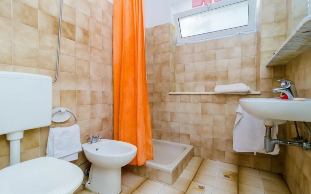 Guest House Mara