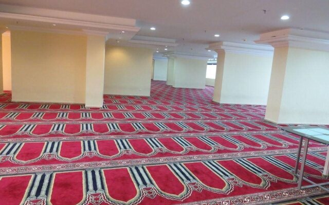 Luluat Muaz Hotel