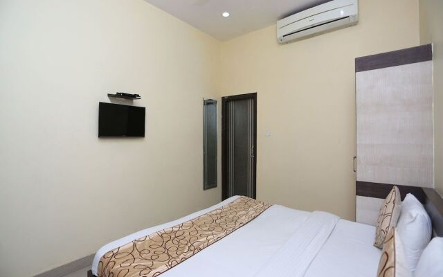 OYO 4009 Hotel HKJ Palace