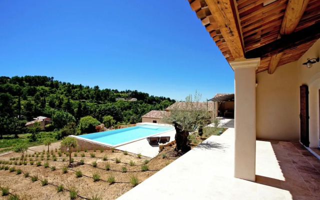 Luxury Villa in Provence With a Private Pool