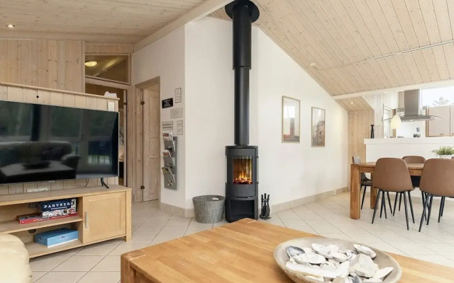 8 Person Holiday Home in Lokken-by Traum