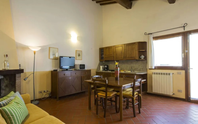 Belvilla by OYO Beautiful Farmhouse With Garden