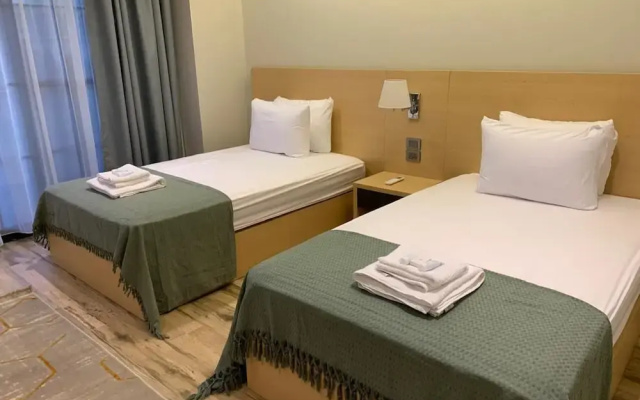 Mirage Taiaa Hotel Apartments