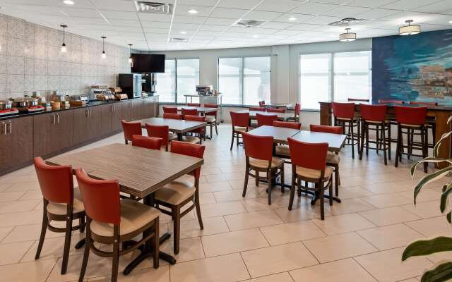 Best Western Plus Wausau Tower Inn