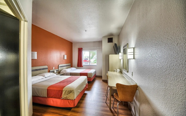 Motel 6 Mission, TX