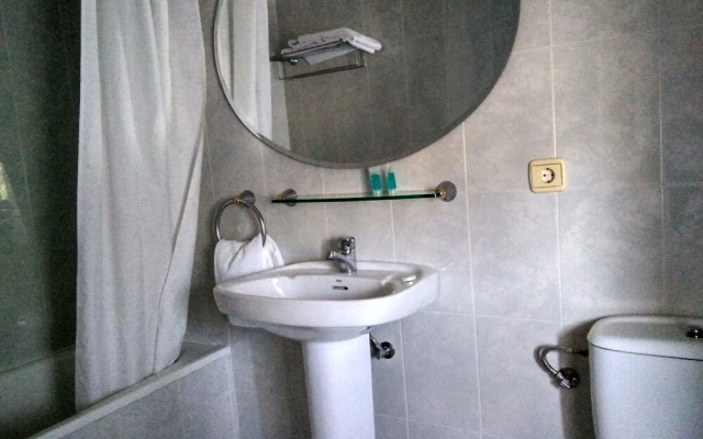 Hotel Arco San Juan de Silos