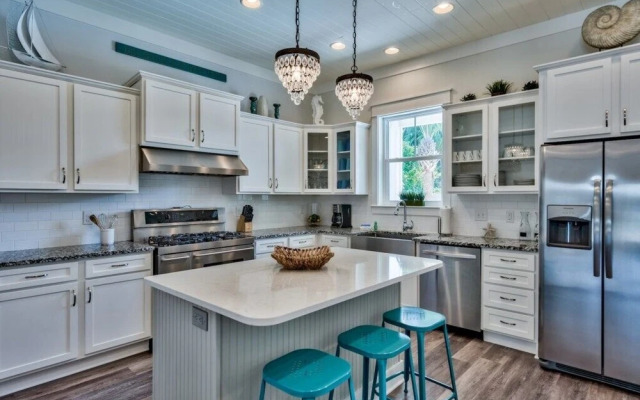 Crystal Gem Heated Pool Beach Chair Setup