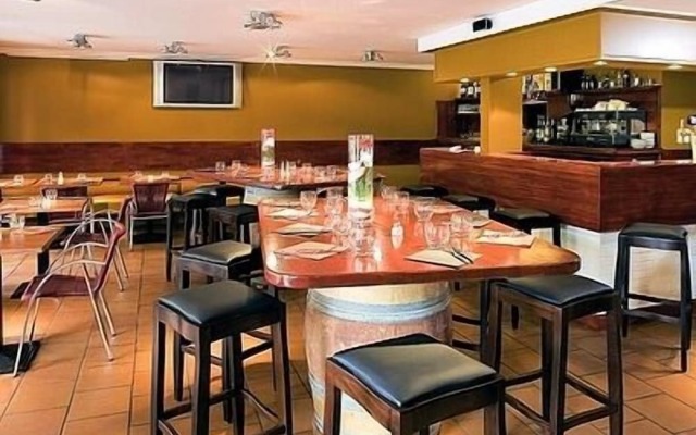 Les Provinciales Hotel & Restaurent