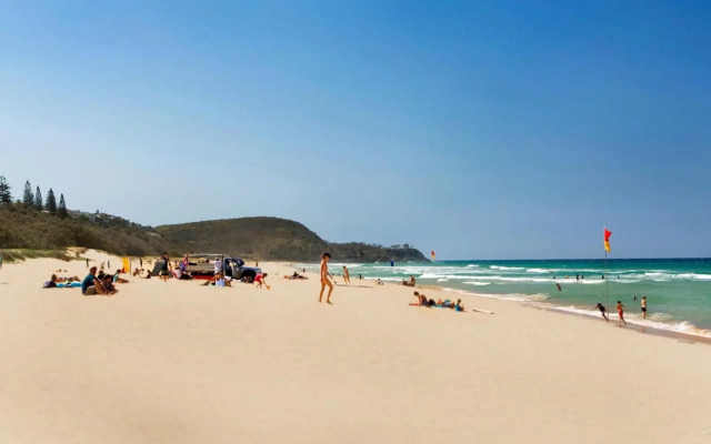 Enterprise St Prestigious Home with Breathtaking Views