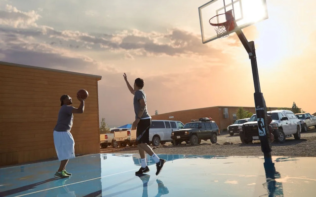 Target Hospitality - Carlsbad Lodge