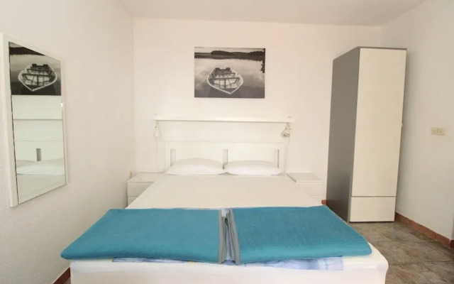 UGA - Perfect Location - SA6 Grgur
