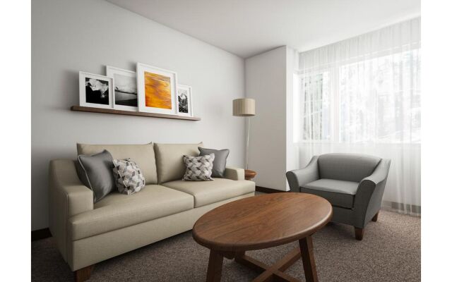 Camino Real Aparthotel, Downtown