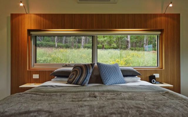 The Buckland - Studio Retreat