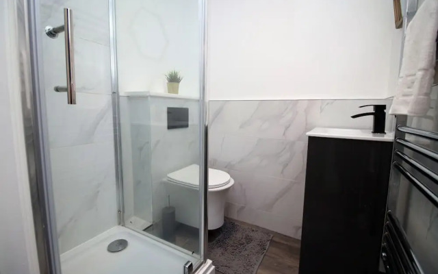 Eastern Way 1 by Tŷ SA in Newport