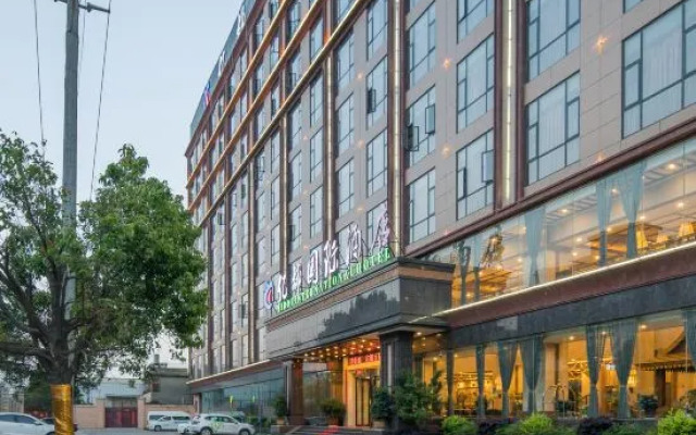 Yidu International Hot Spring Hotel
