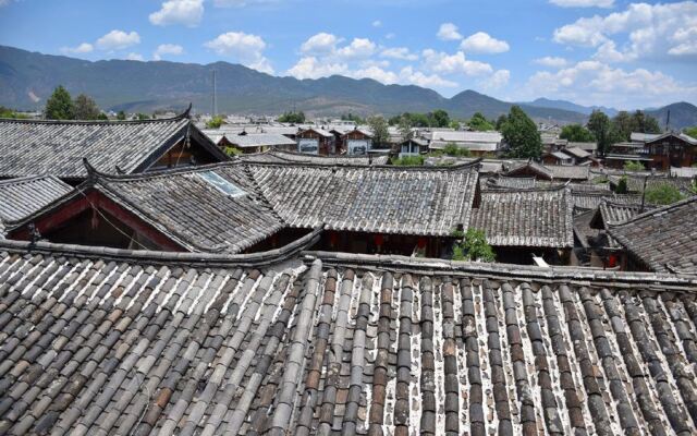 丽江束河逸墅精品客栈