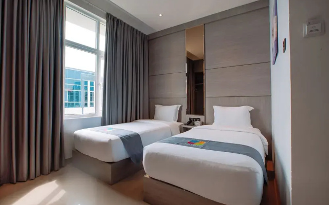 The Quadrant Hotel KNO