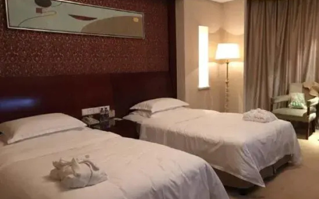 Jinding Mingdu International Hotel