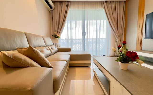 JB City CIQ-R&F Shopping Mall Apartment