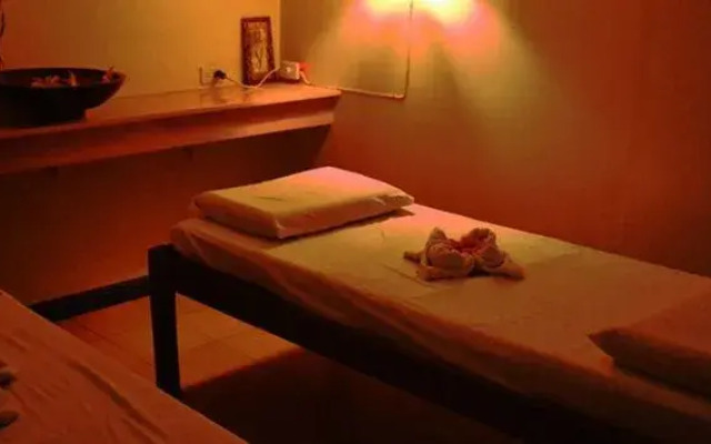Ardent Suites Hotel & Spa