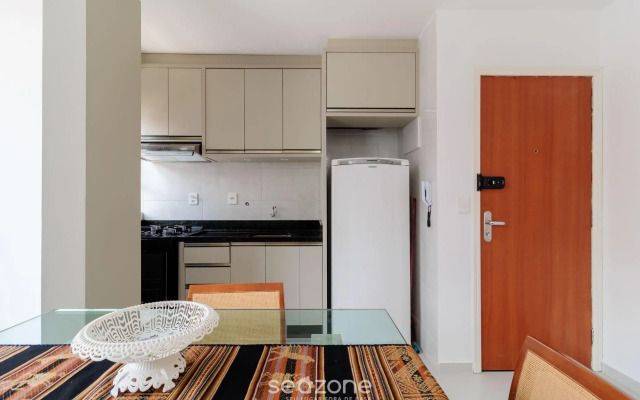 Apto lindo a 350m da Praia de Canasvieiras ACE0201