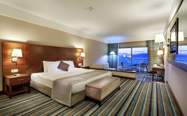 Pine Bay Holiday Resort