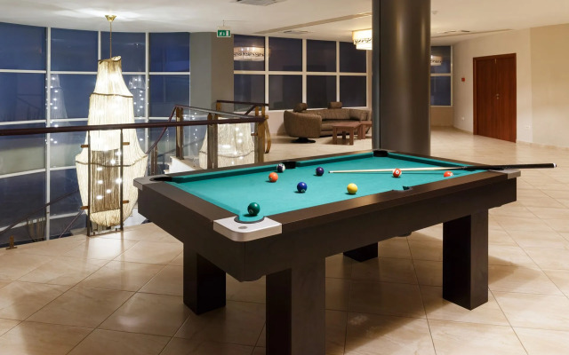 2D Resort & Spa