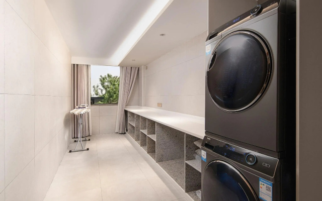 Cheermay Hotels (Huizhou West Lake)