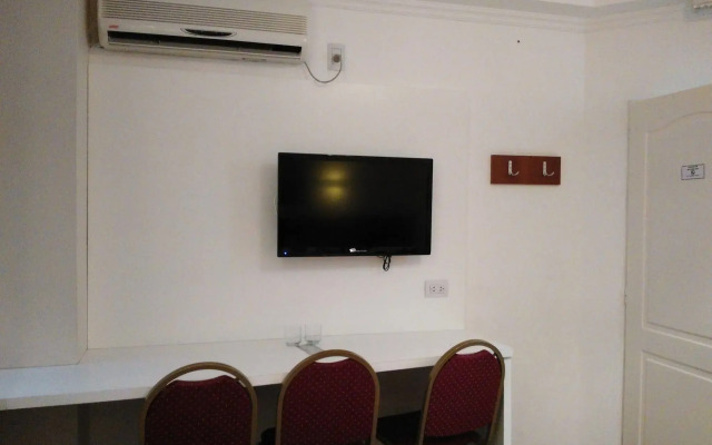 Hotel AyB Internacional