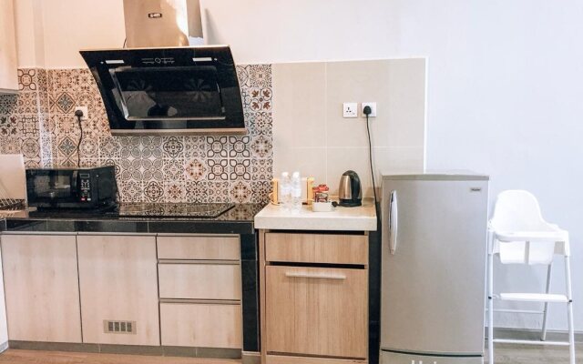 Seaview Apartment