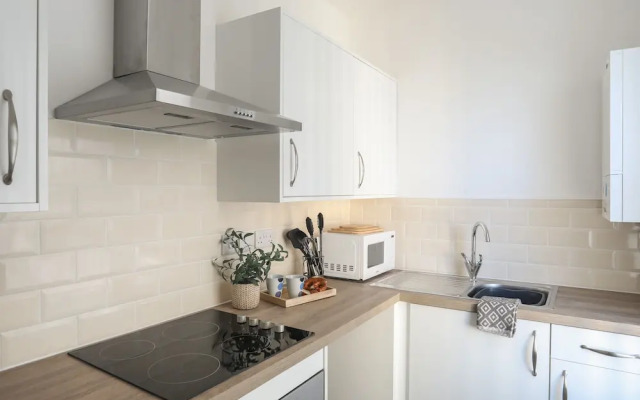 Port Apartment 2