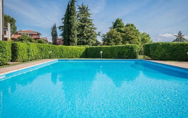 Bright Apartments Desenzano - Caravelle Pool