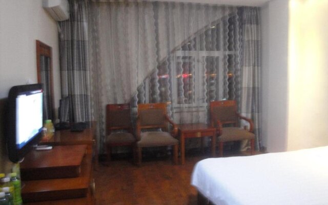 Mudanjiang Wan Zai Business Hotel