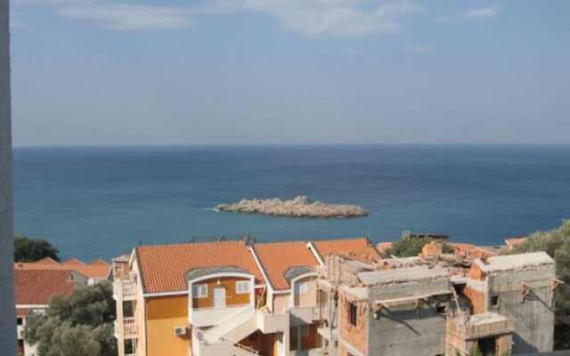 Levantin Inn 122 Suite Sea View N14