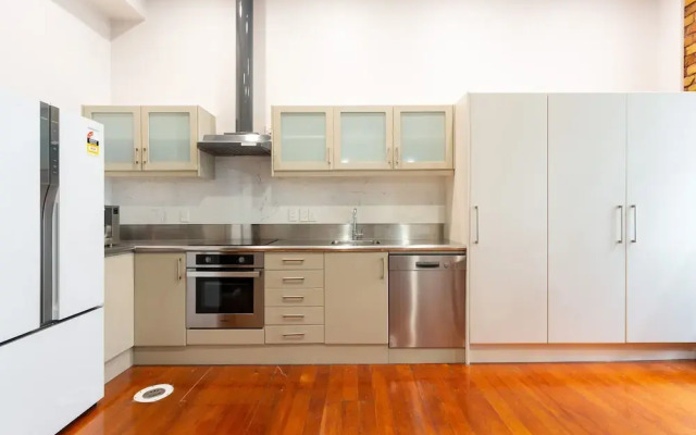 Toodle's Characterful loft on Lorne Street