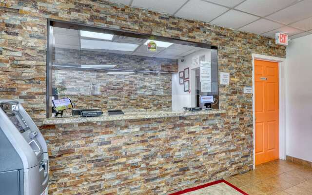 Suburban Studios Neenah-Appleton