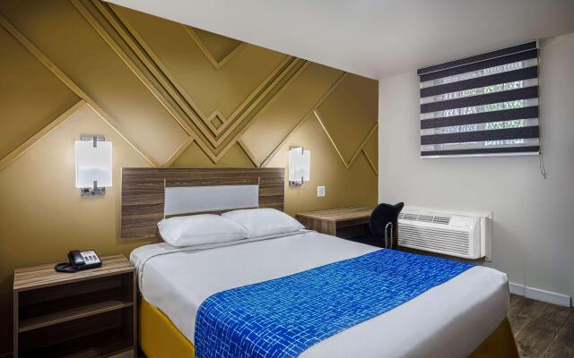 Travelodge by Wyndham Phoenix Downtown