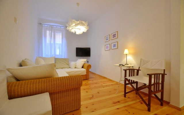 Leko in Rovinj With 1 Bedrooms and 1 Bathrooms