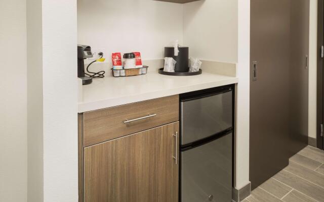 Best Western Plus Drayton Valley All Suites