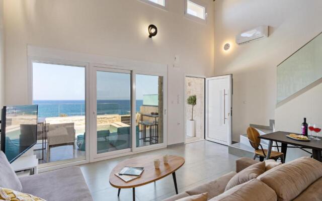 Philip Seafront Suite!