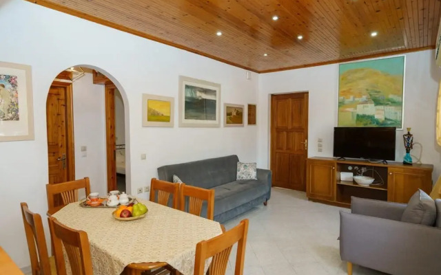 Hydra Cool House-maritime Cozy Home Fully Equipped