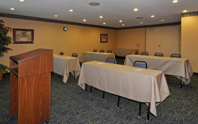 Best Western Plus Vineyard Inn