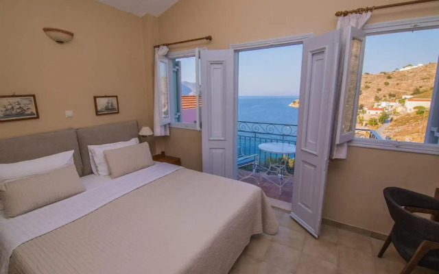 Niriides Hotel & Apartments