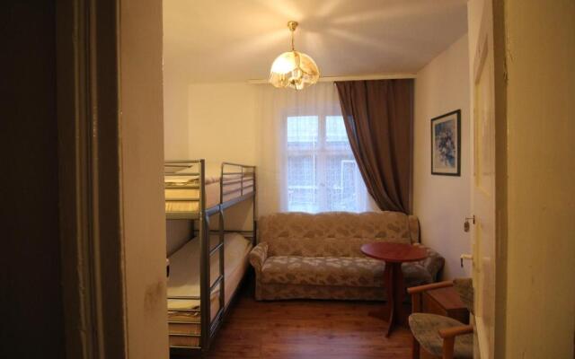 Dom wypoczynkowy Szarotka&Krokus