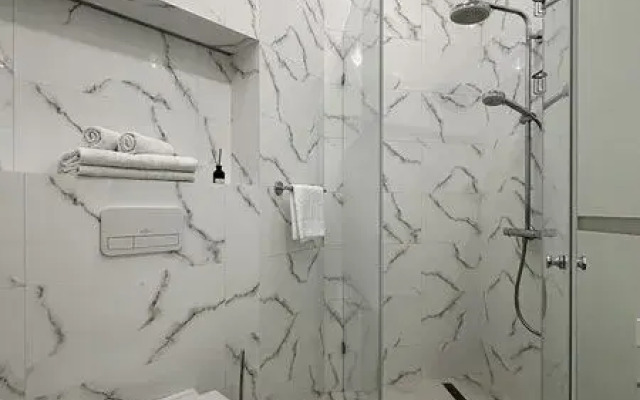 Оригами  на ул. Шота Руставели, д. 4