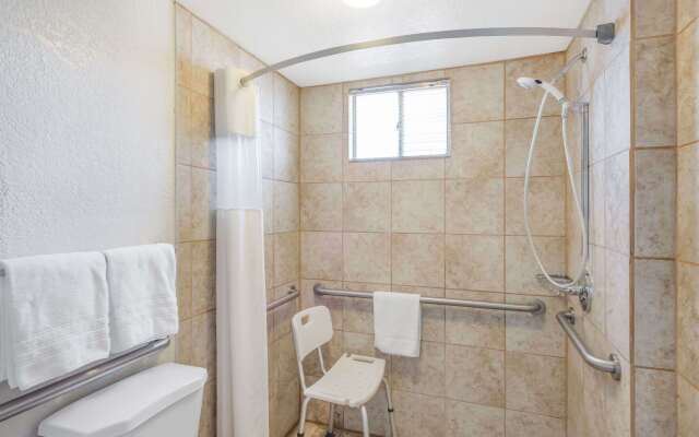 Days Inn by Wyndham Deming