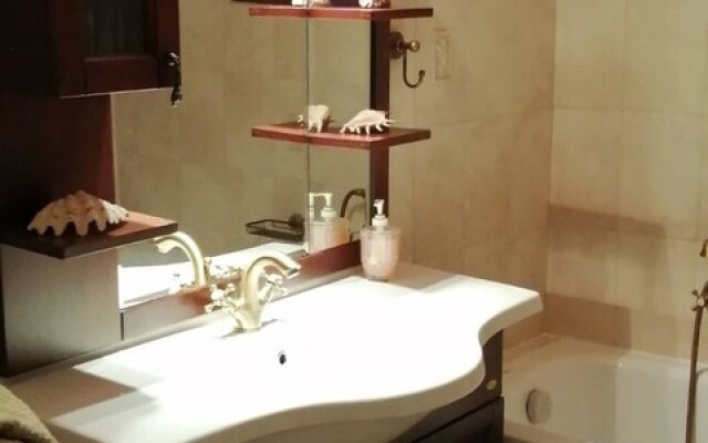 Cozy Apollon Villa, Sea View, Next To Galaxidi