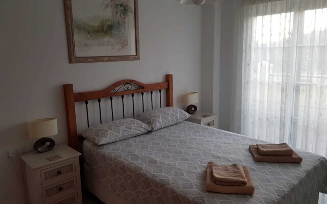 Modern 2 Bedroom Holiday Home