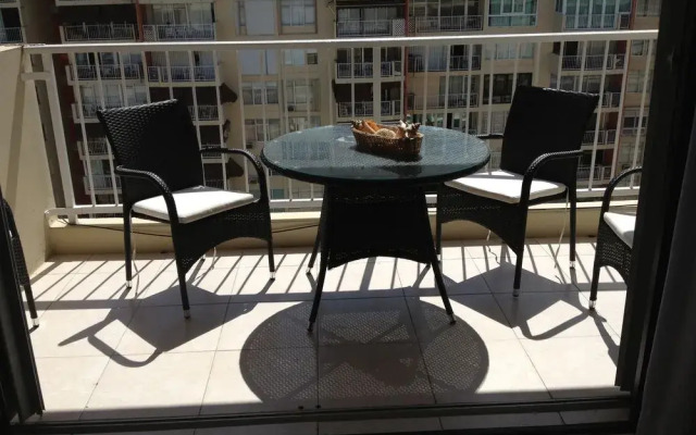 Green Island Apartments - Coral Beach